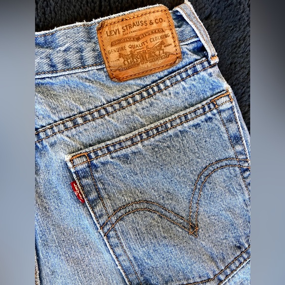 Levi’s Wedgie jeans short long inseam - Picture 2 of 10